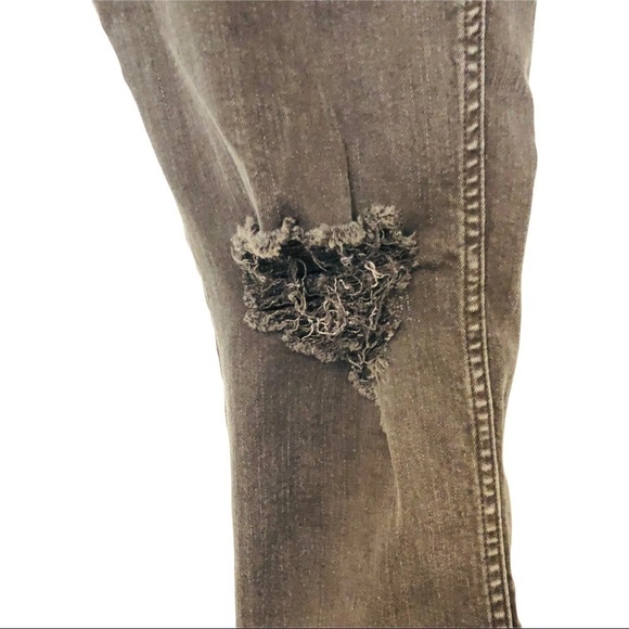 MCGUIRE Vintage Slim High Rise Destroyed Blown Out Knee Jeans Black 27 goth - Picture 5 of 15